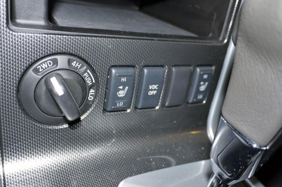  Nissan Pathfinder 2010 года  (фото 42 из 81)